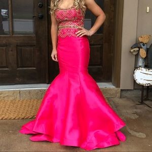 Mac Duggal Prom Dress